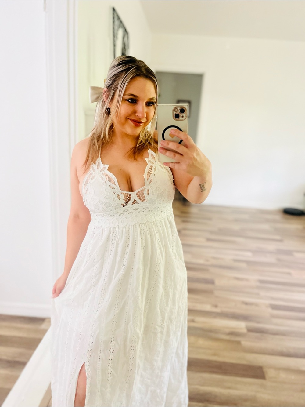 Acoa lace dress